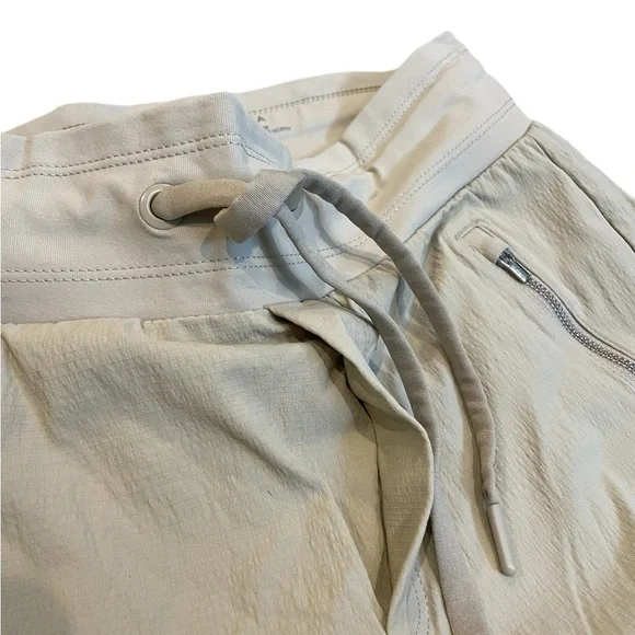 ATHLETA TREKKIE NORTH HIGH RISE JOGGER PANTS LIGHT KHAKI SIZE 6 - Picture 8 of 14